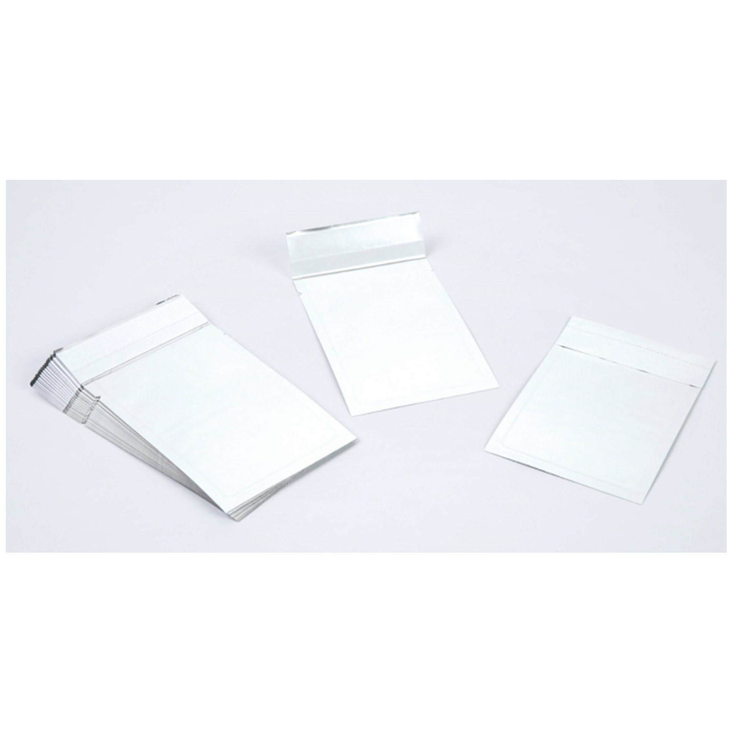 QIAGEN FTA PURIFICATION REAGENT & ACCESSORIES Multi-Barrier Pouches, Large, 9 x 15cm, 100/pk (US Only) Qiagen, LLC WB100037