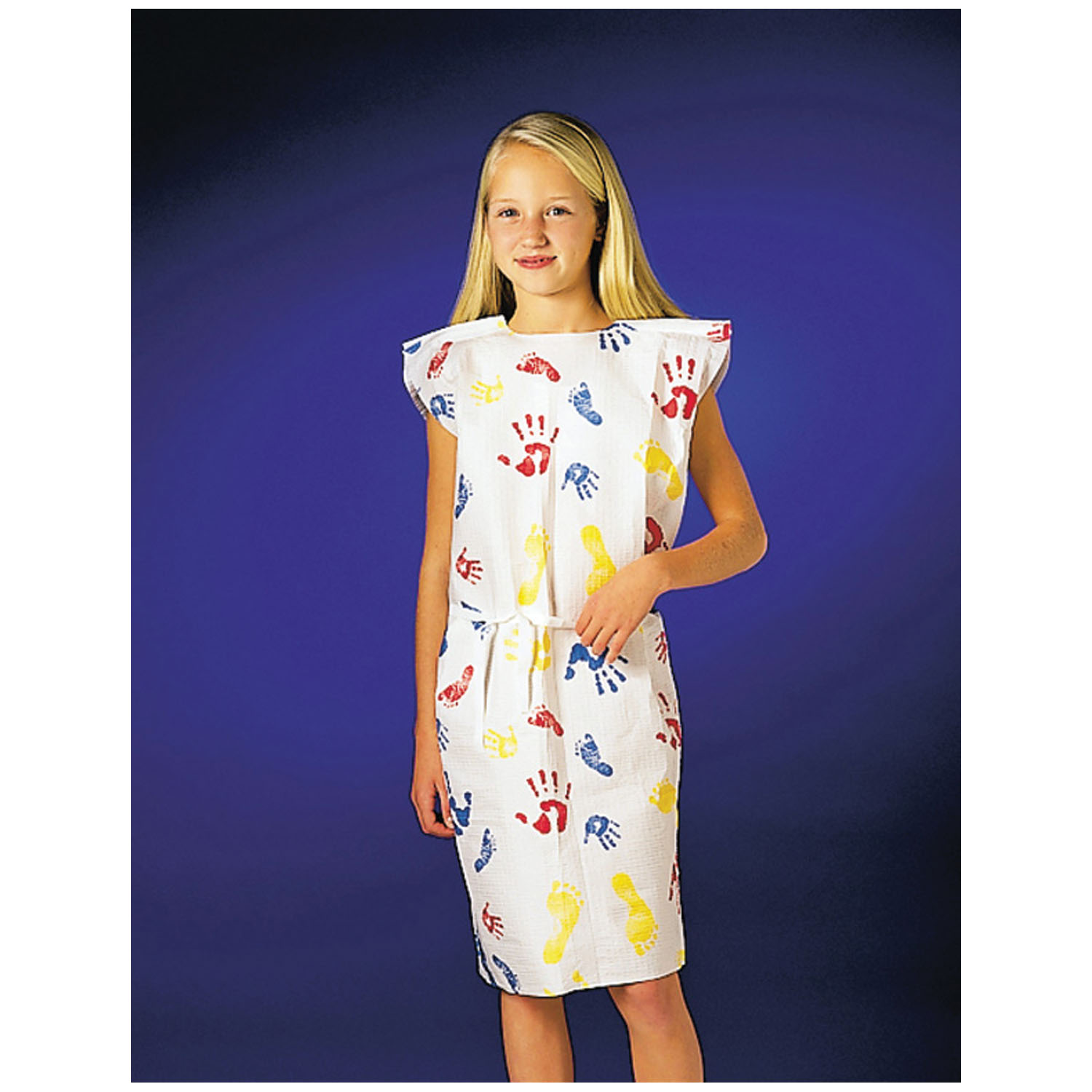 GRAHAM MEDICAL QUALITY PEDIATRIC EXAMINATION GOWNS Pediatric Exam Gown, TPT, 20" x 36", Tiny Tracks® Print, 50/cs (112 cs/plt) Graham Medical 37235