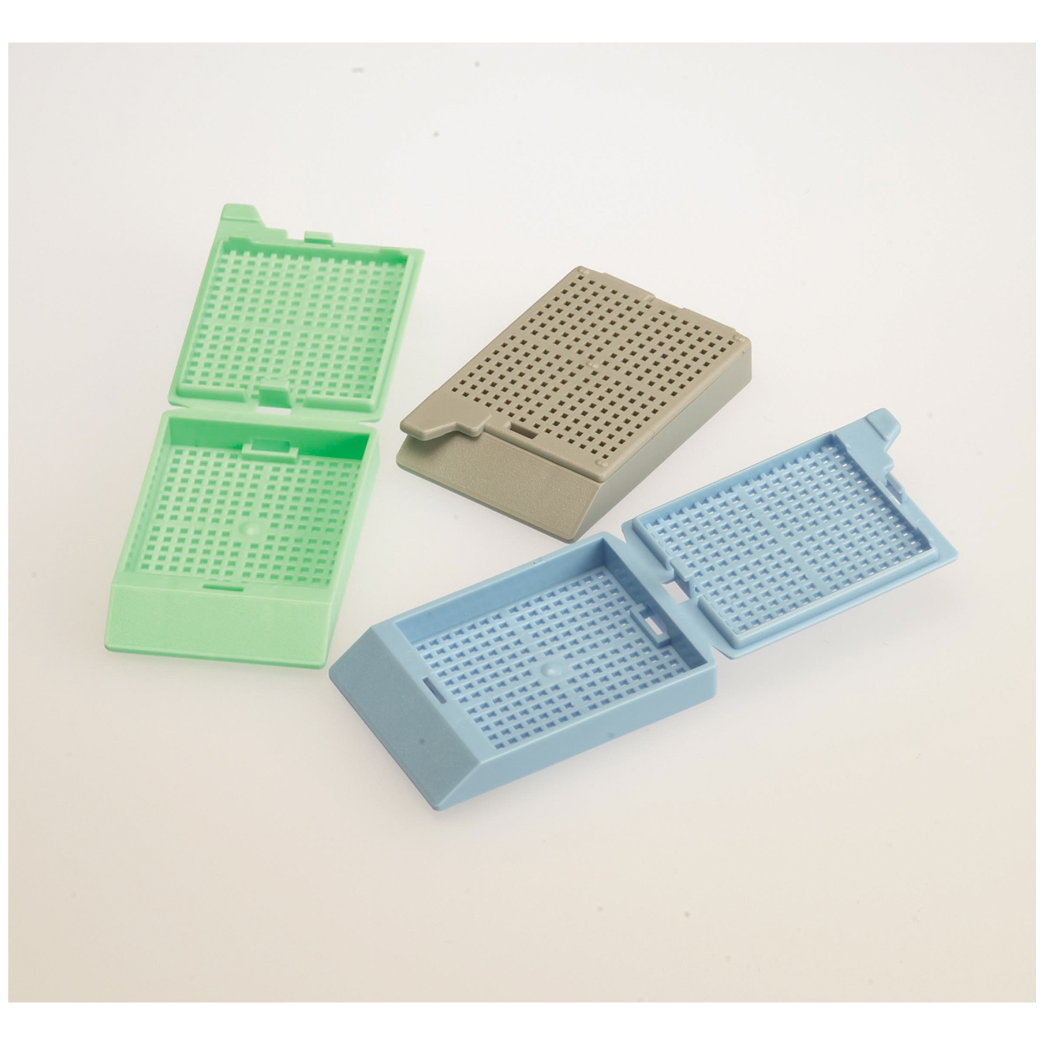 SIMPORT UNISETTE™ BIOPSY CASSETTE W/LID Embedding Cassette & Lid, White, 500/bx, 3 bx/cs Simport Scientific M506-2