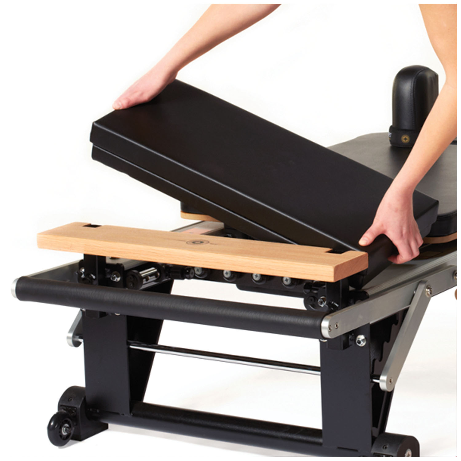 MERRITHEW PADDED PLATFORM EXTENDER Padded Platform Extender, 24" (Price subject to change without notice) Merrithew ST-02015