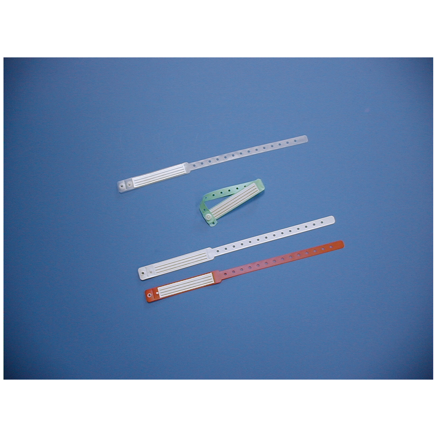 PRECISION DYNAMICS SECURLINE® VERI-COLOR INSERT CARD BANDS Adult Insert Card Band with End Tab, 3½" x ¾", Specify Color: (10) Clear, (11) White, (15) Green or (16) Red, 250/bx Precision Dynamics 170-XX-PDJ