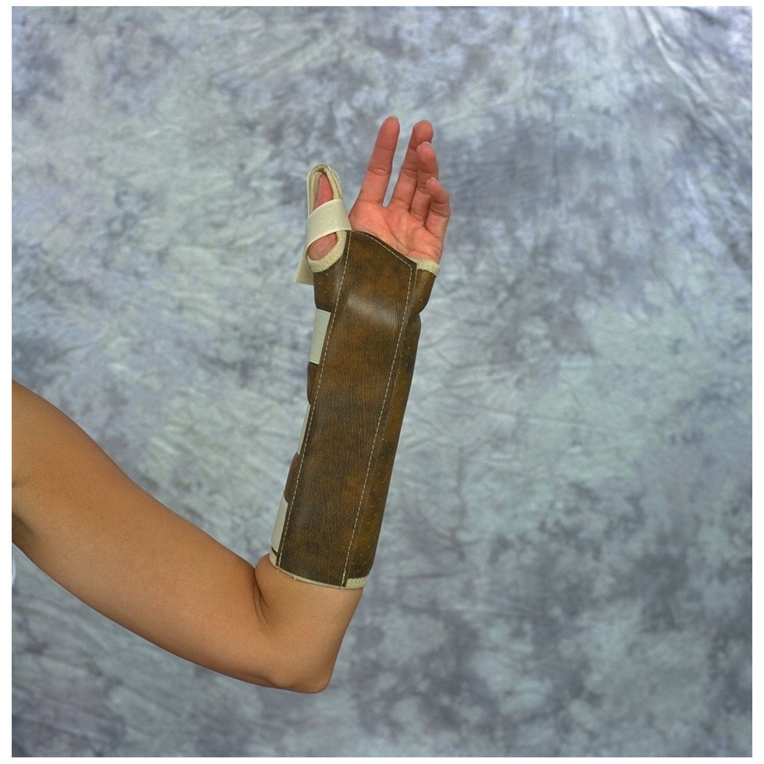 SCOTT SPECIALTIES VINYL WRIST & FOREARM SPLINT Vinyl Wrist/ Forearm Splint, Abducted Thumb, Specify Left or Right Scott Specialties, Inc. 3930